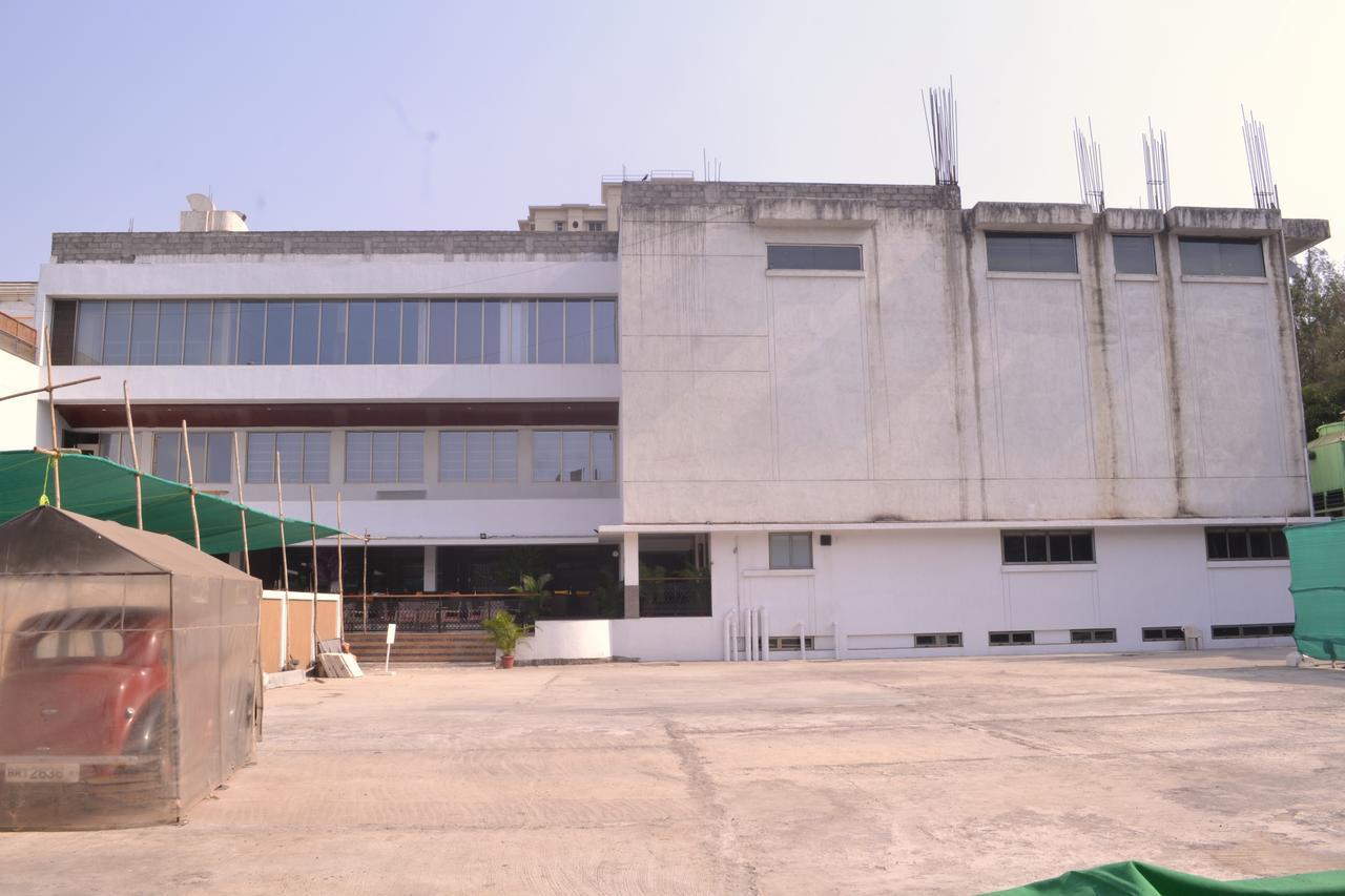 Club Emerald Bombaim Exterior foto